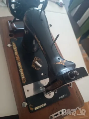Шевна машина LUNA, снимка 12 - Антикварни и старинни предмети - 50046137
