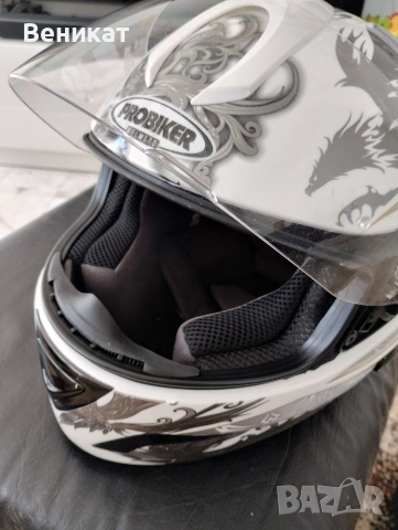Каска с вграден визьор , снимка 2 - Аксесоари и консумативи - 54171232