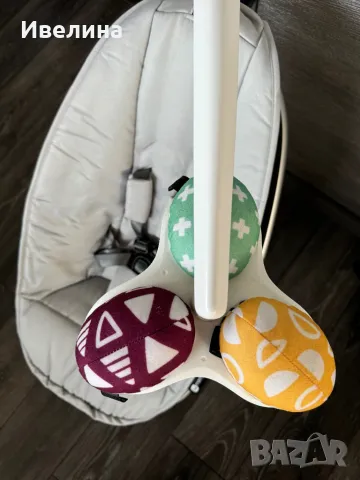 Електрическа бебешка люлка mamaRoo 5.0, сива, снимка 4 - Други - 46953115