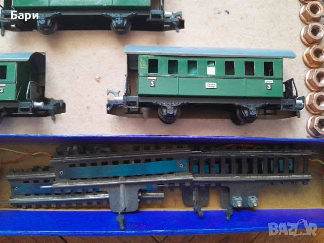 Старо колекционерско влакче /Парен локомотив Fleischmann 24 001, снимка 10 - Колекции - 45492324