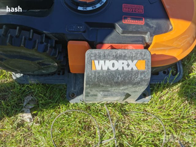 Косачка робот WORX LANDROID WR155E L2000, 2000 м², 20 V, 5,0 Ah, снимка 5 - Градинска техника - 45155137