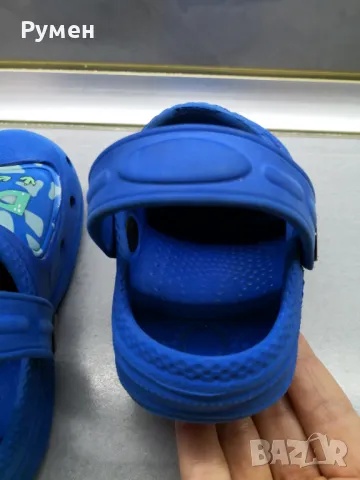 Детски кроксове и пантофи, снимка 6 - Детски сандали и чехли - 50337455