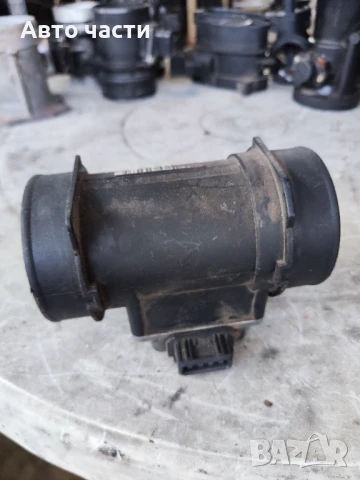 Дебитомер 90411957 за OPEL VECTRA B (36_) 2.0 i 16V (1995 - 2002), снимка 2 - Части - 50792732