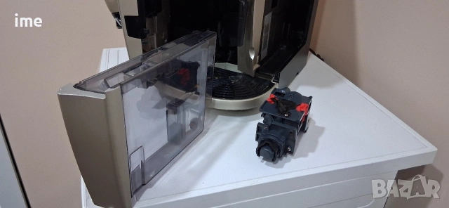 Кафеавтомат / кафемашина - робот. НОМЕР 05. Delonghi Magnifica. Typ EAM 4300. Работи с мляно..., снимка 9 - Кафемашини - 53142540