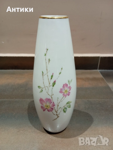 Порцеланова стара маркирана ваза