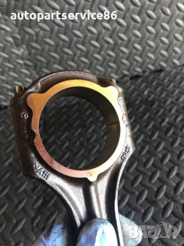 Бутало с биела за бензинов двигател за Mercedes C Class W203 R111 (2003), снимка 2 - Части - 53999239