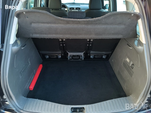 Ford C-max Facelift 1.6 TDCI 90 k.c., снимка 14 - Автомобили и джипове - 53583311