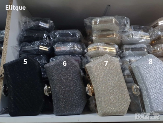 Малка дамска официална чанта с нестандартен дизайн 19/11см