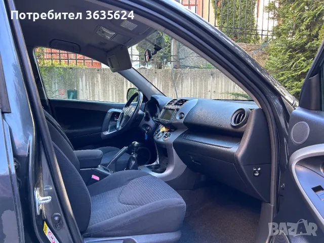 Toyota Rav4 2, 2 D-4D 4X4, 215000км, ПЪЛНА СЕРВ. ИСТОРИЯ !!!, снимка 6 - Автомобили и джипове - 49884105