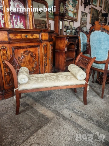 Елегантна класическа пейка