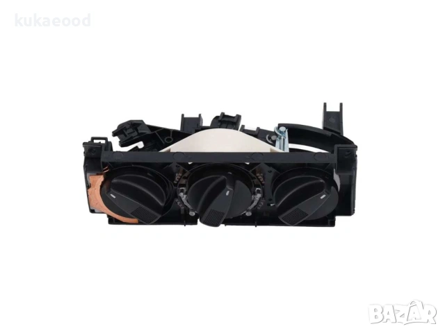 Панел за управление на климатик за VW Golf 3, снимка 3 - Части - 54068216