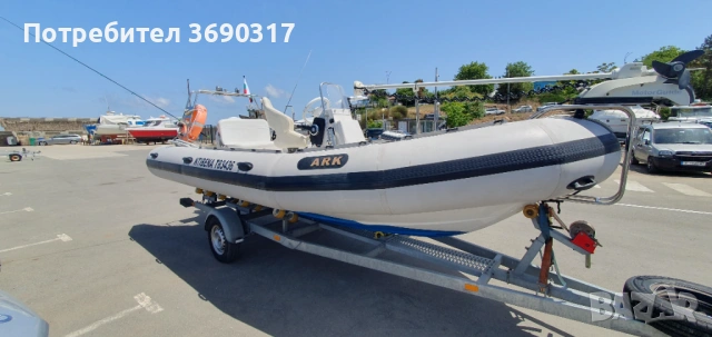 МОТОРНА ЛОДКА 5.5м., снимка 8 - Воден транспорт - 54163764