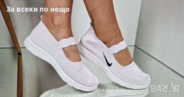 Дамски маратонки Nike , снимка 1 - Маратонки - 46477097