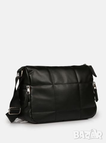 Удобна и практична дамска мека чанта с дълга дръжка 22х14см, снимка 2 - Чанти - 46411631
