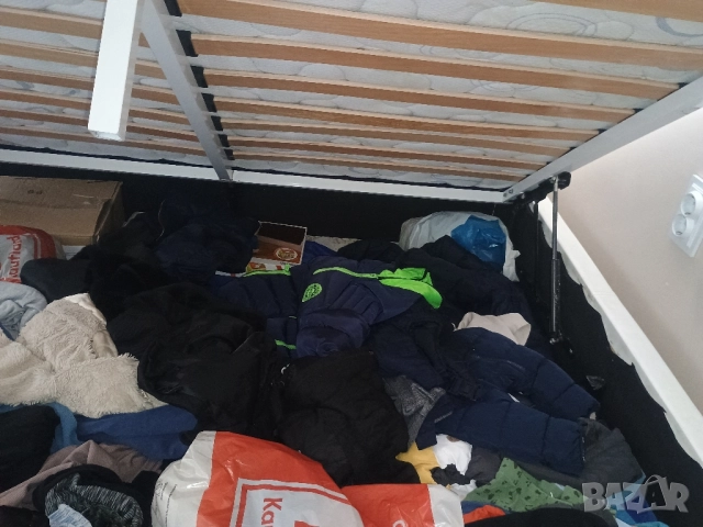 Легло /спалня + 2 нощни шкафчета + матрак + повдигащ механизъм и подматрачна рамка , снимка 11 - Спални и легла - 51707537