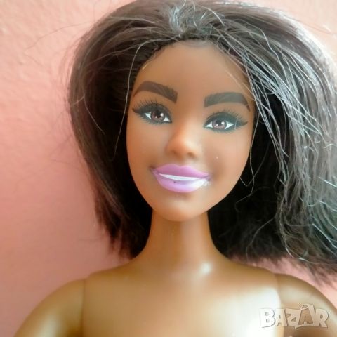 Колекционерска кукла Barbie Барби Mattel GXF10 P221, снимка 7 - Колекции - 45384021