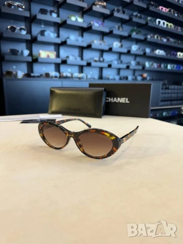 очила с черен обикновен калъф и ув защита chanel , снимка 4 - Слънчеви и диоптрични очила - 50776601