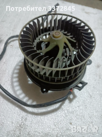 Части за Мерцедес 124, снимка 5 - Части - 53641689