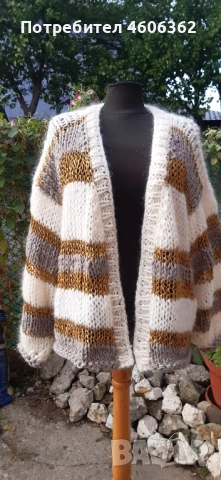 ръчно изплетена жилетка , снимка 4 - Жилетки - 51960620