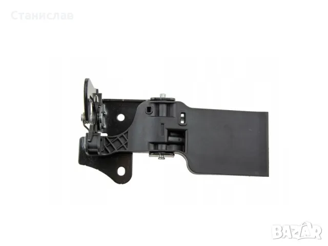 Audi Q3 8U Машинка за заключване на преден капак , снимка 2 - Части - 50186615