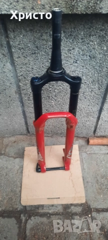 Вилка ROCK SHOX  LYRIK 29"