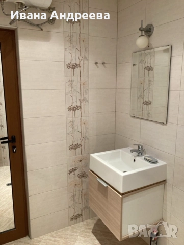 Тристаен апартамент под наем в Центъра, снимка 2 - Апартаменти - 54154249
