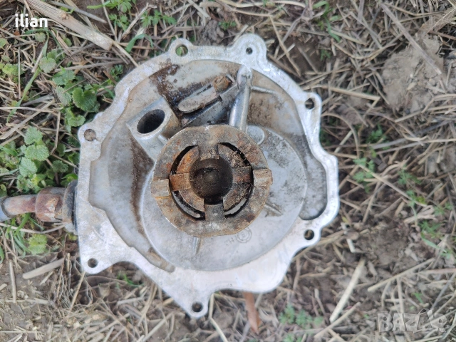 вакум помпа mercedes 190