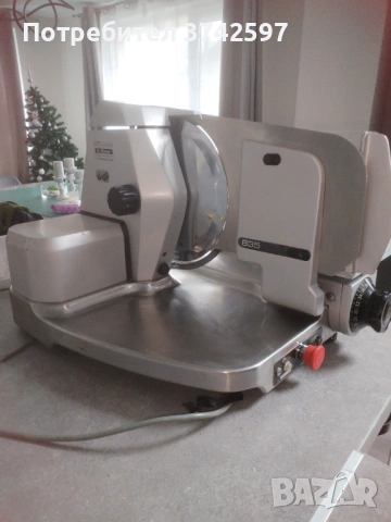 Професионална слайс машина Berkel 835 с диаметър на нож 290мм, снимка 4 - Друго търговско оборудване - 53270324