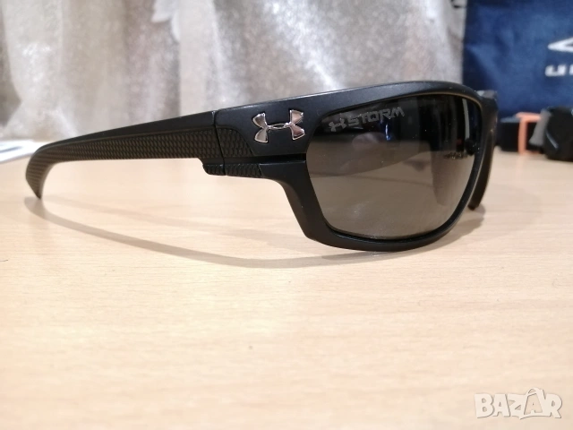 Очила Under Armour X Storm Hook'd, снимка 5 - Слънчеви и диоптрични очила - 53873626