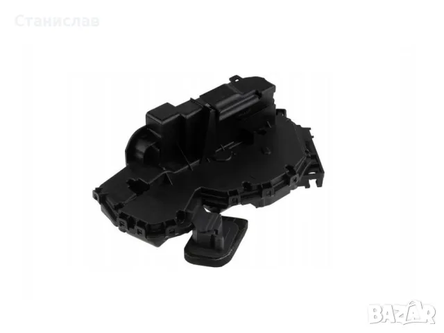 Audi Q3 F3 Брава за задна лява врата 