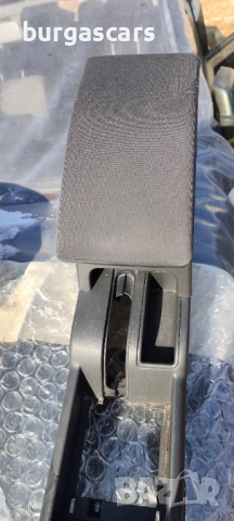 Подлакътник Nissan X Trail T30, снимка 3 - Части - 53176861