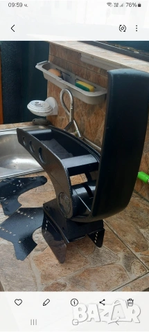 продавам подлакатник за кола., снимка 3 - Аксесоари и консумативи - 53531153