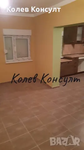 Продавам къща, кв."Черноконево", снимка 6 - Къщи - 47048171