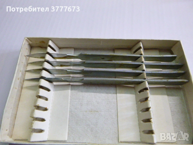 Кутийки за насекоми с лупа, игли и пинцети за дисекция, яйца на скариди, скалпели, снимка 5 - Други игри - 53106917