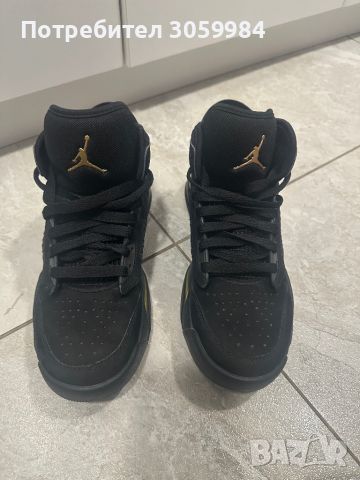 Обувки Nike Air Jordan Mars, снимка 1 - Маратонки - 46246275