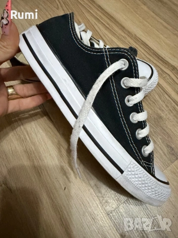 Оригинални черни кецове Converse ! 37 н
