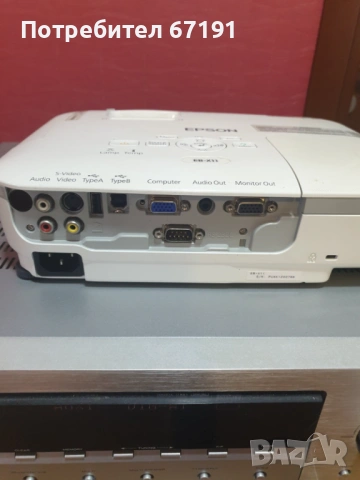 Проектор EPSON EB-X11, снимка 3 - Плейъри, домашно кино, прожектори - 53860532