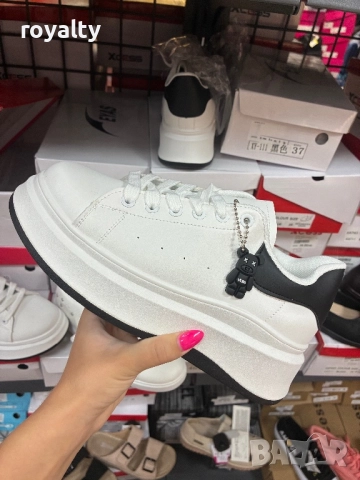 Дамски стилни маратонки🔥, снимка 4 - Маратонки - 51723340