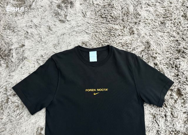 Тениска Nike x Drake Nocta Black Tee, Размер XS, снимка 2 - Тениски - 46324629