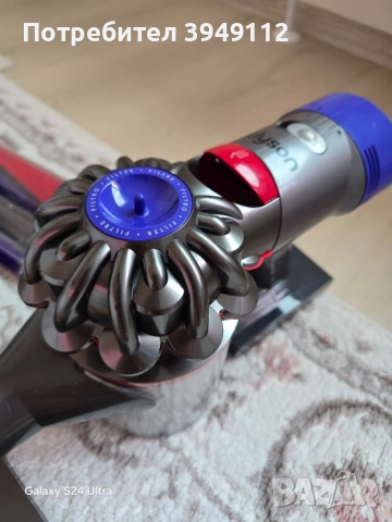 Dyson V8, снимка 4 - Прахосмукачки - 51693303