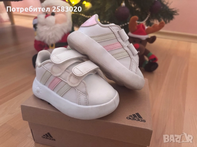 Маратонки Adidas, снимка 2 - Детски маратонки - 52738175