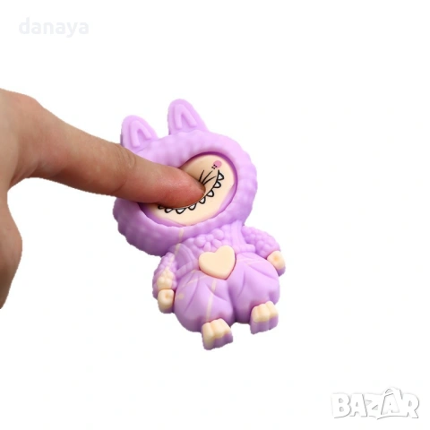 6311 Ароматизирана антистрес играчка за стискане Лабубу силиконова squishy фигурка Labubu, снимка 3 - Фигурки - 53228294