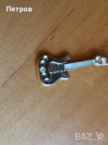 Ключодържател с буквата "Р" 3,5/1,5 см. с камъчета и други  , снимка 2 - Други - 47385633