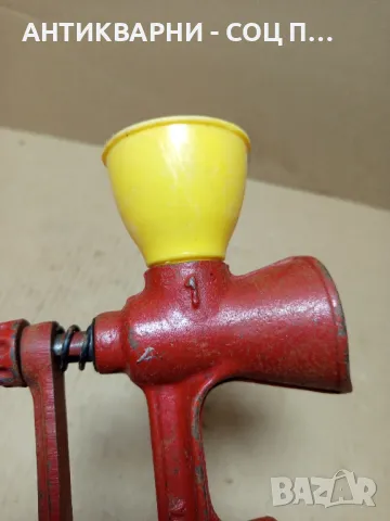 Стара Румънска Мелачка За Подправки., снимка 5 - Антикварни и старинни предмети - 49817223