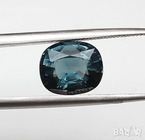  Рядък кристално чист естествен зелено-син турмалин 1,82 карата! Сертификат!, снимка 2 - Други - 54153729