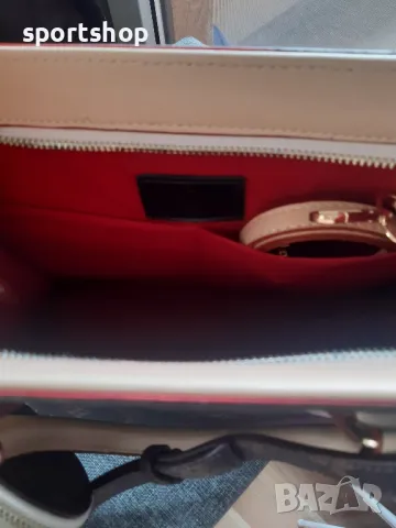 Дамска чанта с две дълги дръжки Louis Vuitton, снимка 2 - Чанти - 49099247