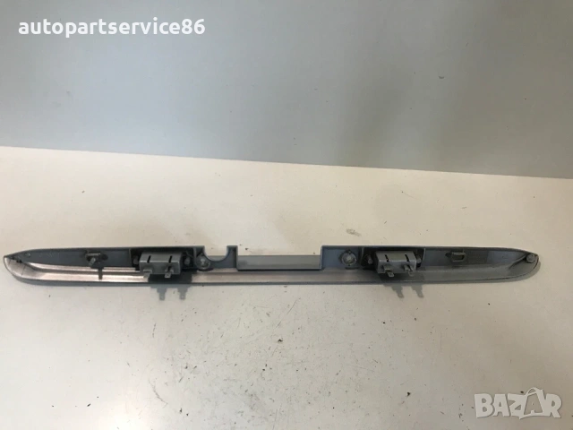 Планка за регистрационен номер за заден капак сребриста за Mercedes E Class W210 (2001) 2107400040, снимка 2 - Части - 54090922