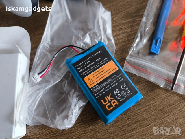 Нова батерия за PlayStation 5 джойстици, снимка 2 - PlayStation конзоли - 54271603