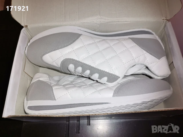 Нови маратонки номер 39, снимка 2 - Маратонки - 50539071