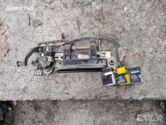 Дръжка Външна Предна Лява За БМВ Е36 1994г / BMW E36 1994у, снимка 2 - Части - 52733794